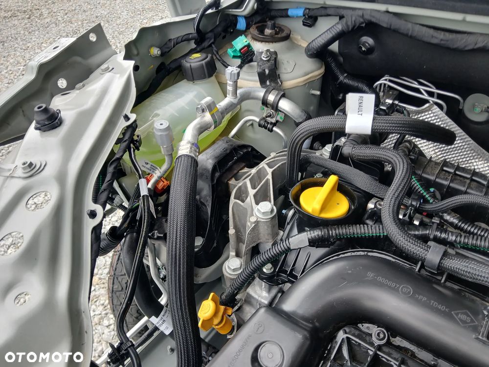 Dacia Duster 1.8 Full Hybrid 155 Expression MMT - 11