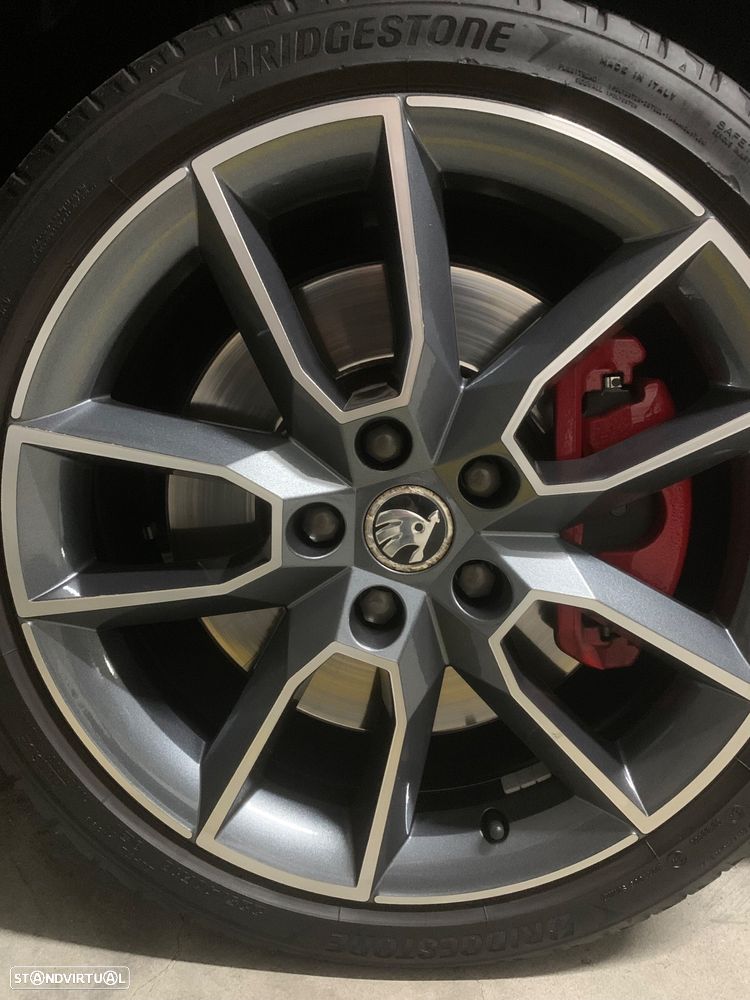 Skoda Octavia Break 2.0 TDI RS - 13