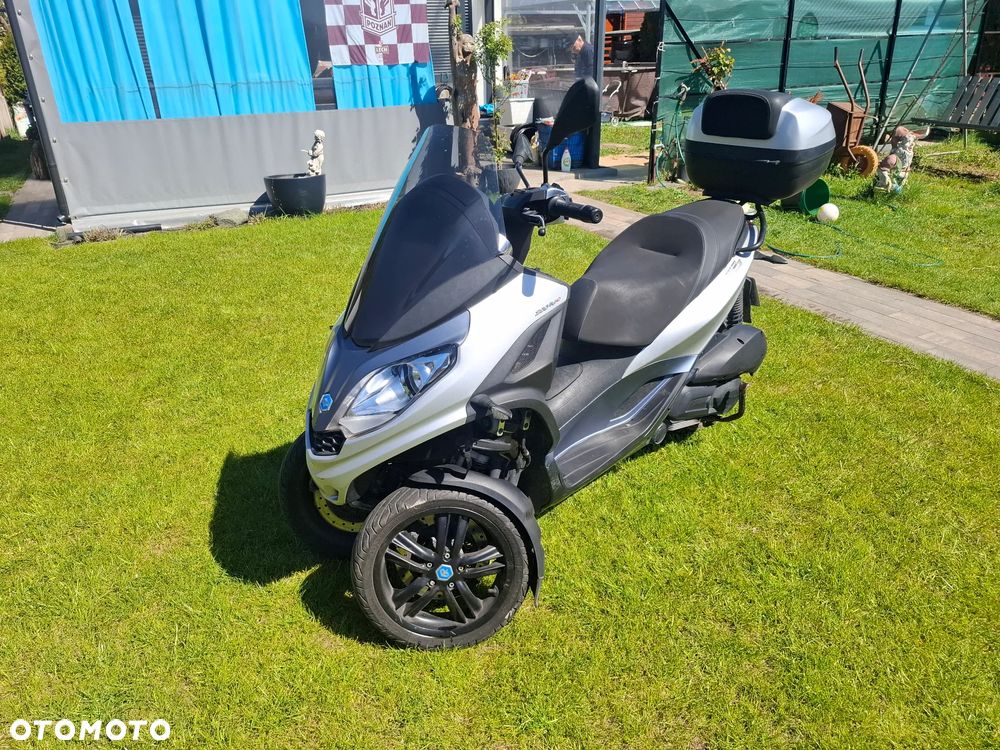 Piaggio MP-3 - 1