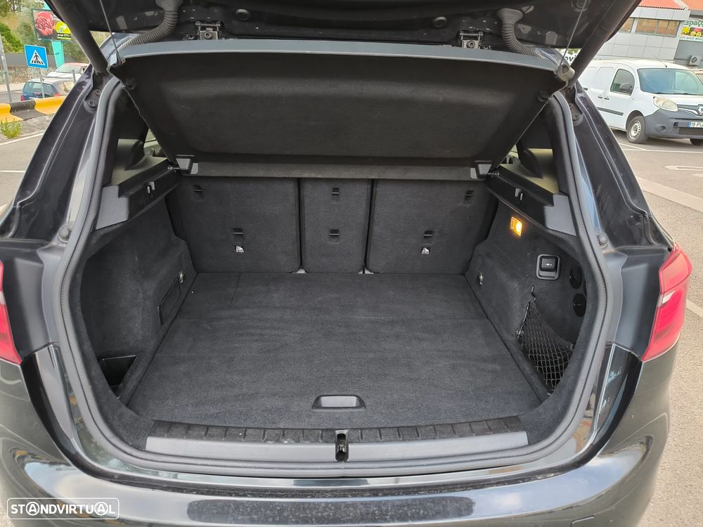 BMW 216 Active Tourer d Line Luxury Auto - 6