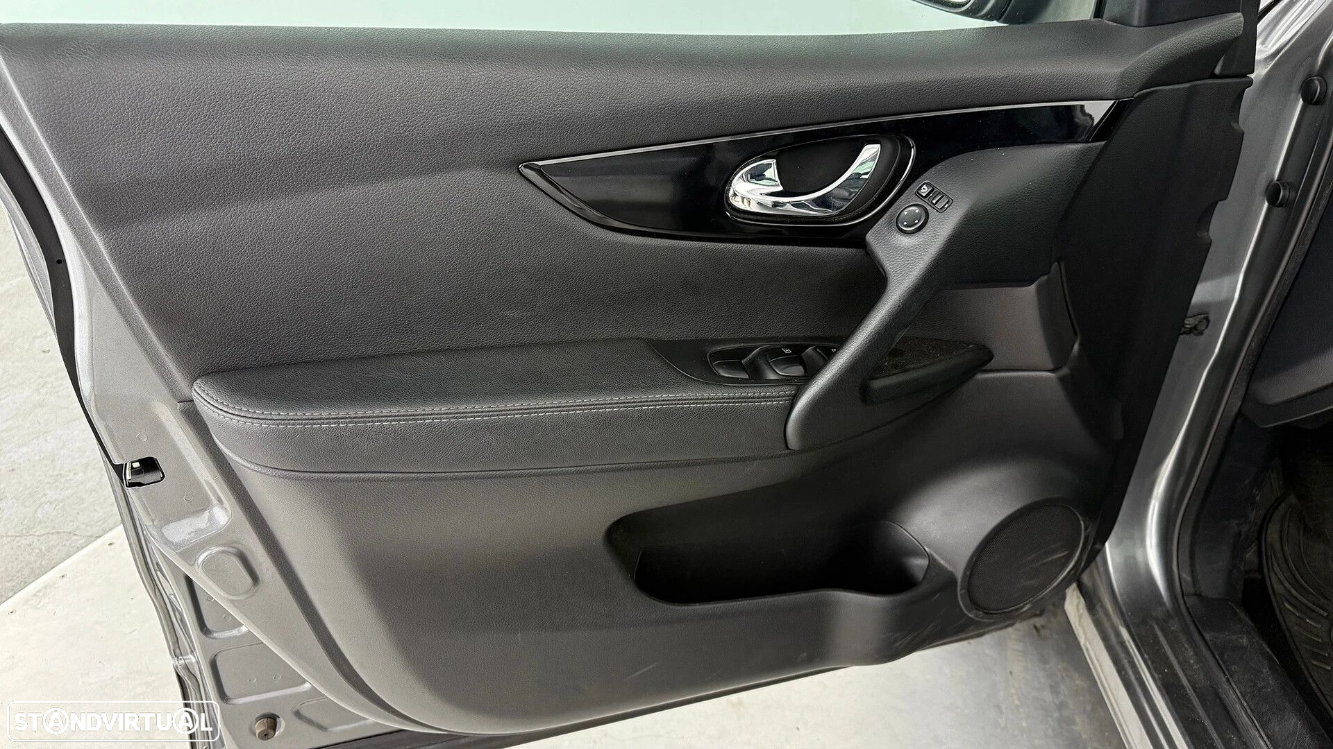 Nissan Qashqai 1.6 dCi Tekna Premium - 25