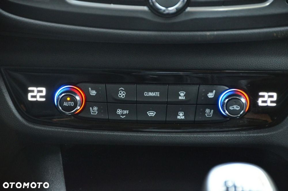 Opel Insignia - 33