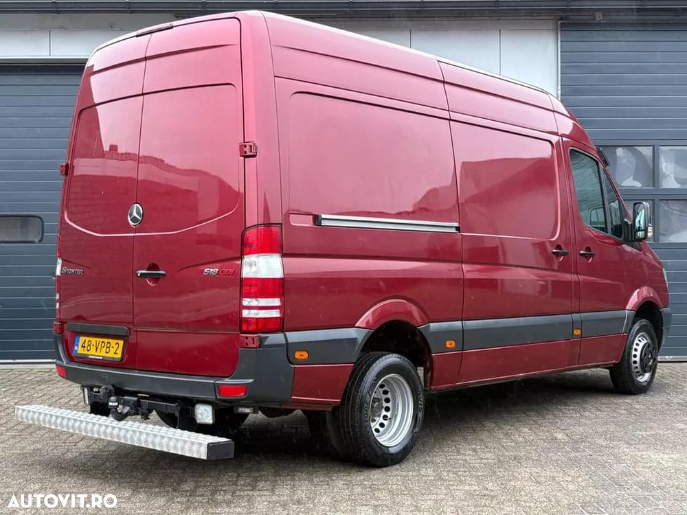 Mercedes-Benz Sprinter - 3