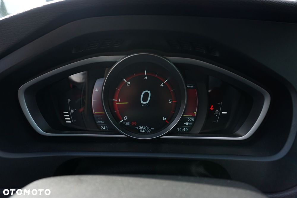 Volvo V40 D2 Base - 20