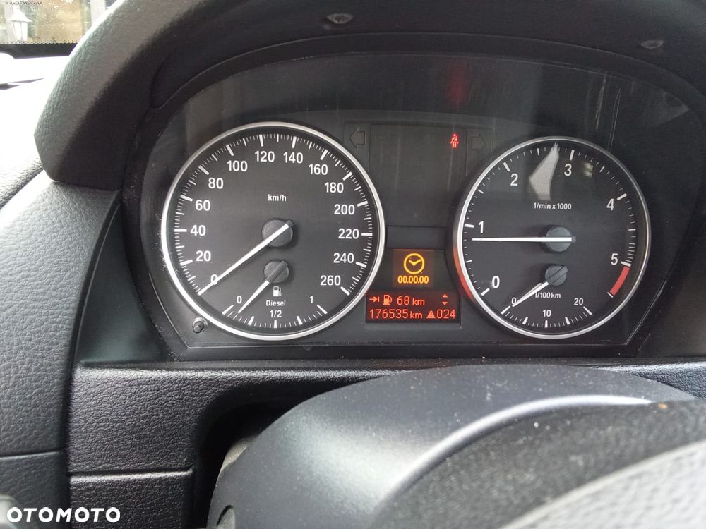BMW X1 - 15