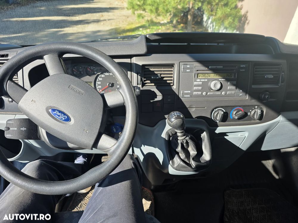 Ford TRANSIT - 3