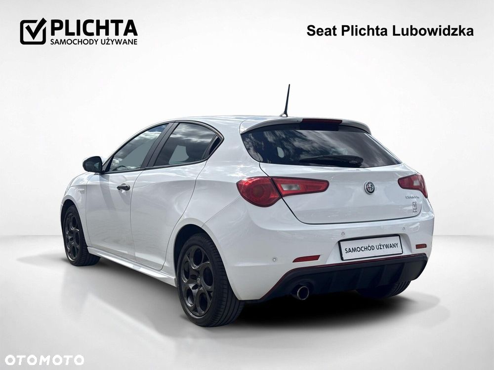 Alfa Romeo Giulietta - 4