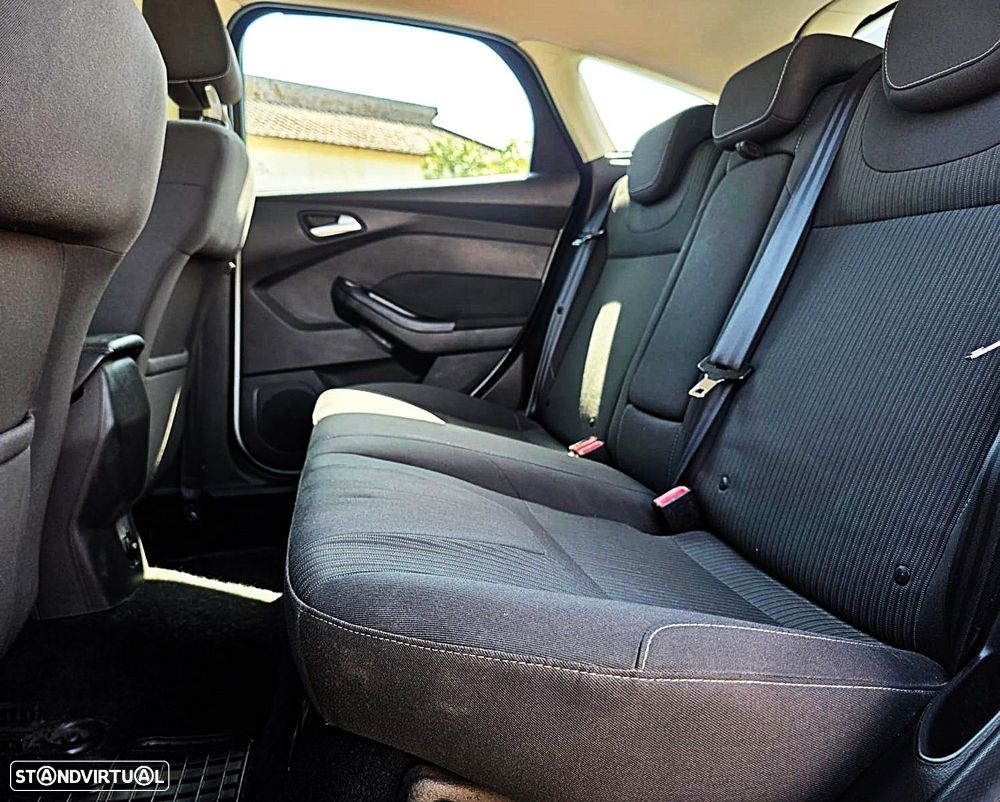 Ford Focus 1.6 TDCi Trend Easy - 11