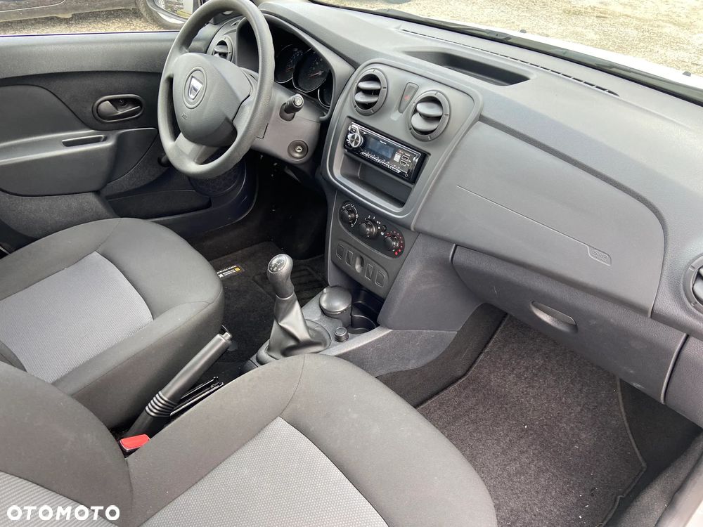 Dacia Sandero - 23