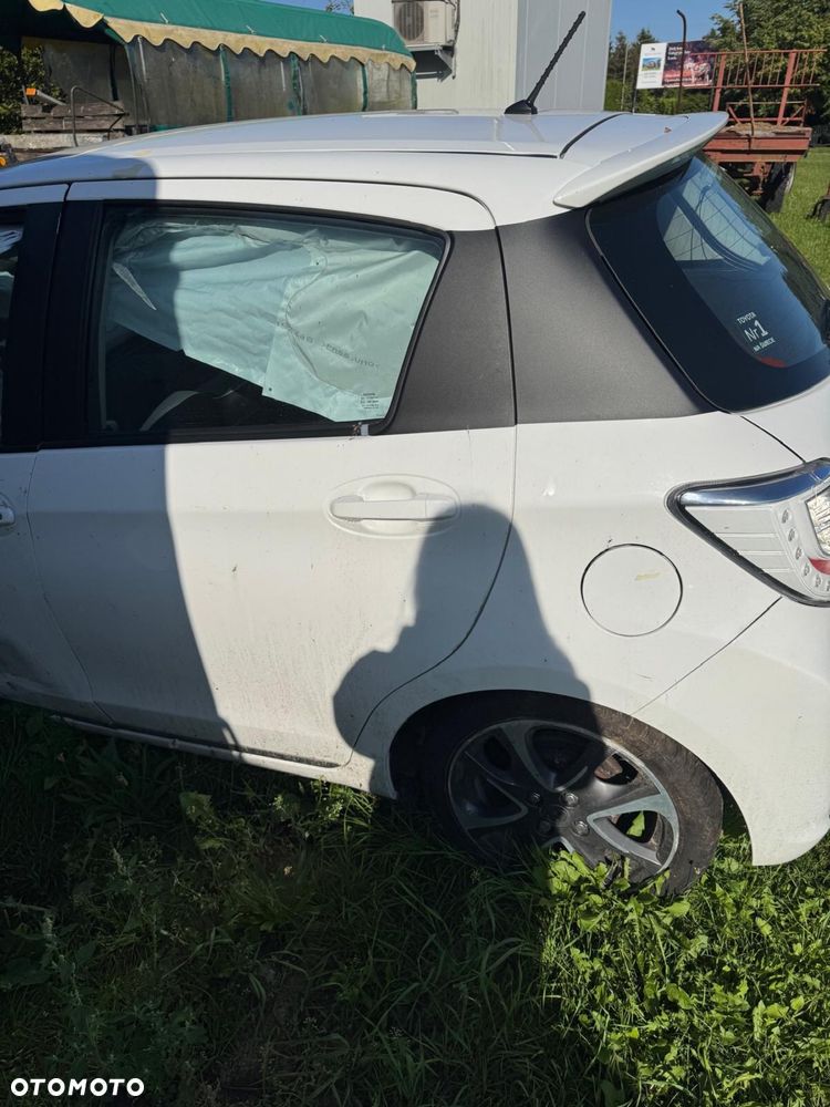 Toyota Yaris - 6