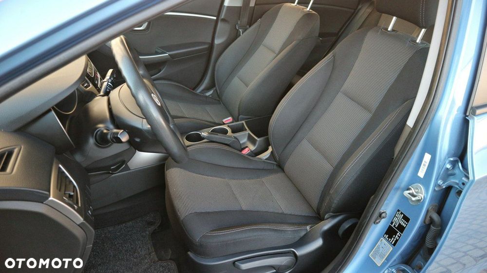 Hyundai i30 1.4 Advantage - 28