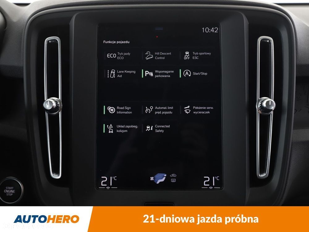 Volvo XC 40 T4 AWD - 24