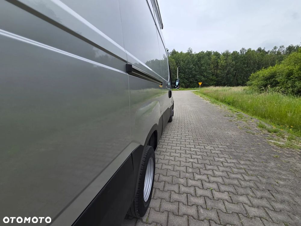 Iveco 35C17 - 16