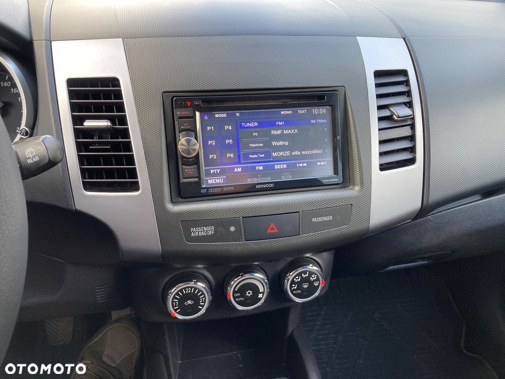 Mitsubishi Outlander 2.0 Invite 2WD EU5 - 18