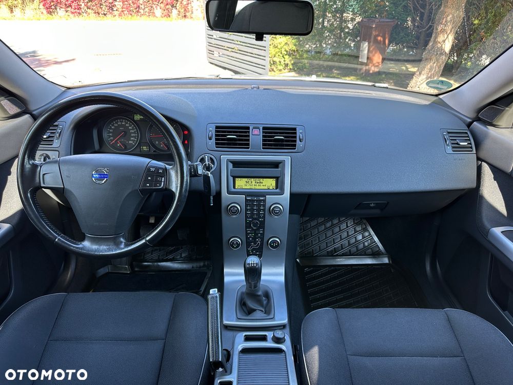 Volvo V50 1.6D DPF DRIVe Momentum - 16