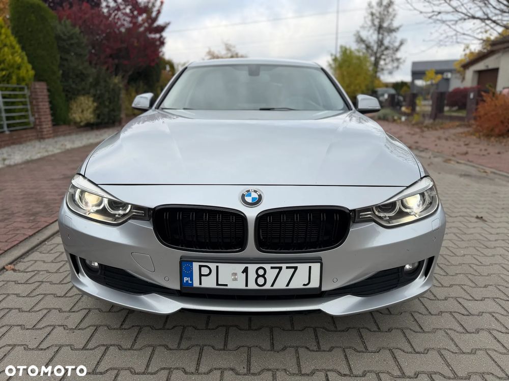 BMW Seria 3 - 26
