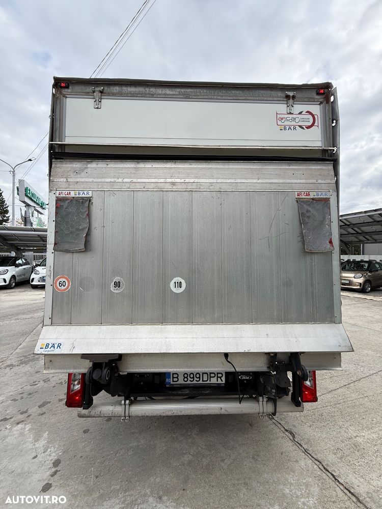 Ford Transit - 9