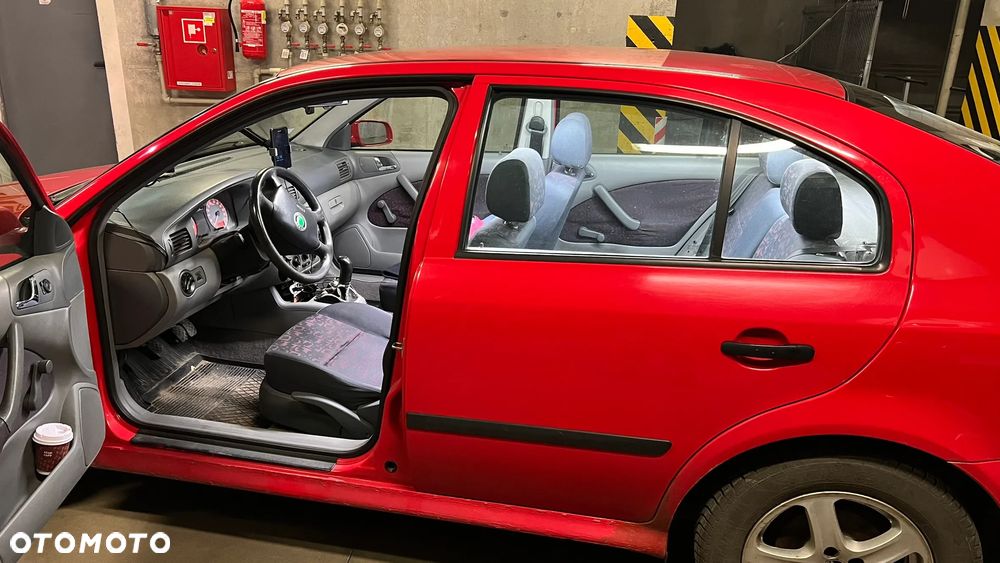 Skoda Octavia 1.9 TDI GLX - 8