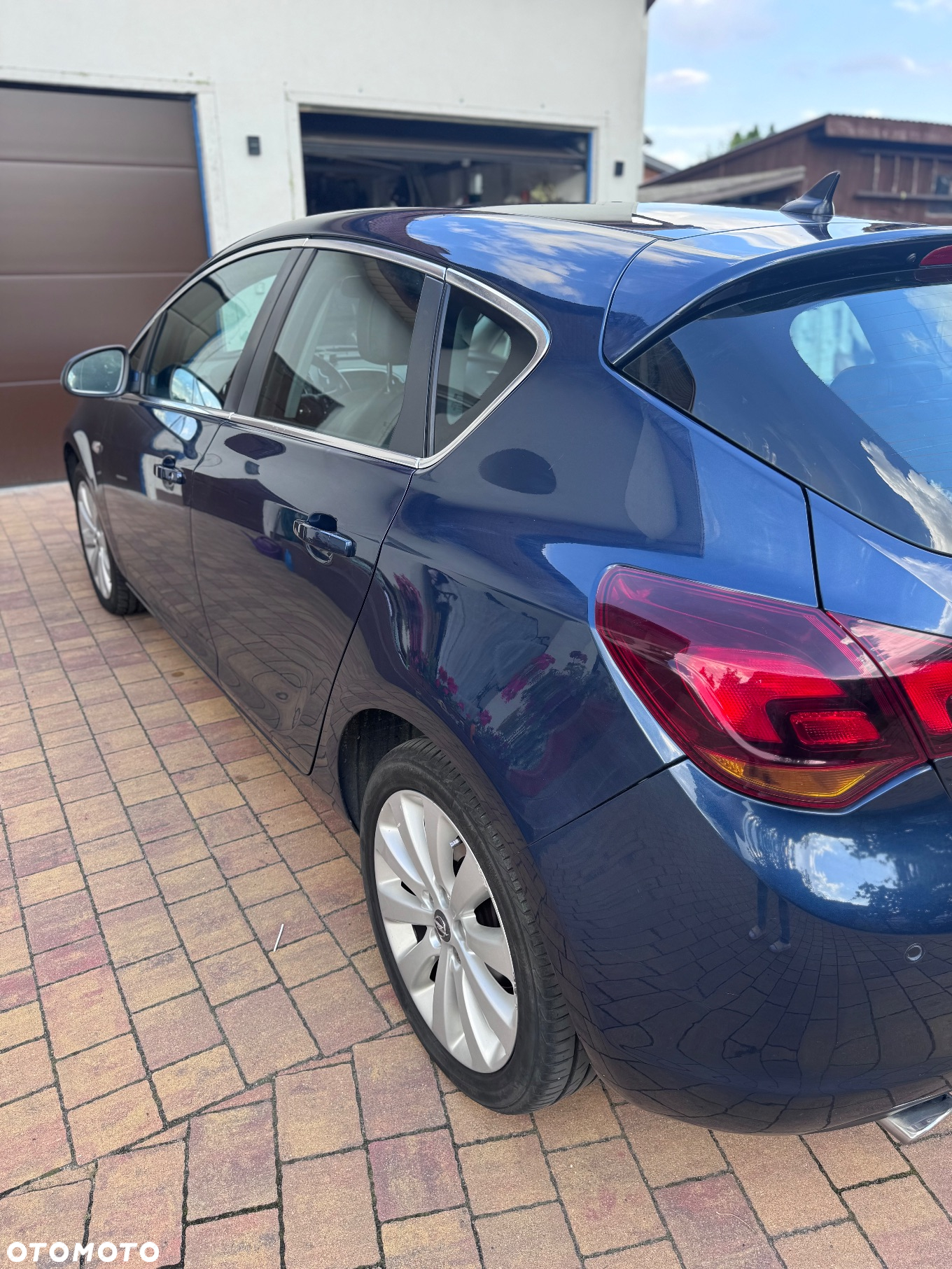 Opel Astra IV 1.4 T Cosmo - 7
