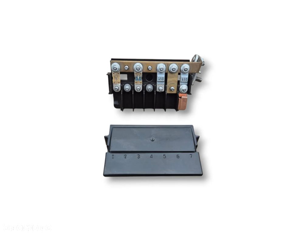 SKRZYNKA BEZPIECZNIKÓW MB SPRINTER W906 A0045450201 A0025456403 - 1