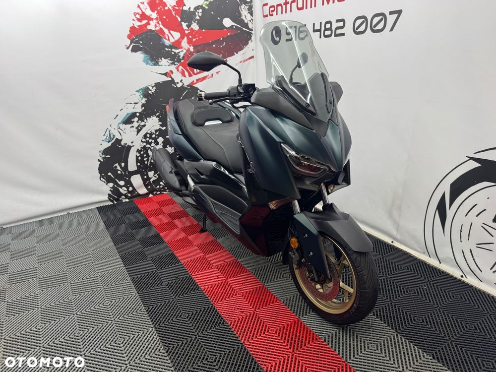 Yamaha X-max - 38