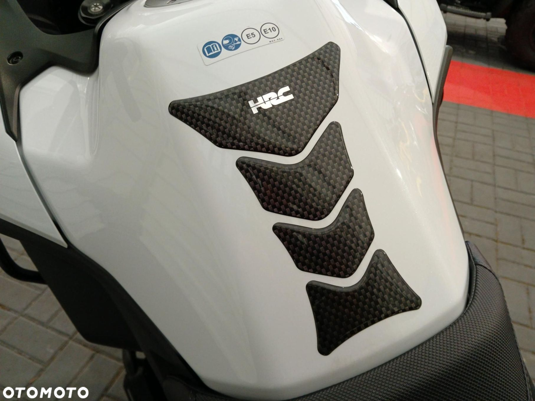 Honda NT - 13