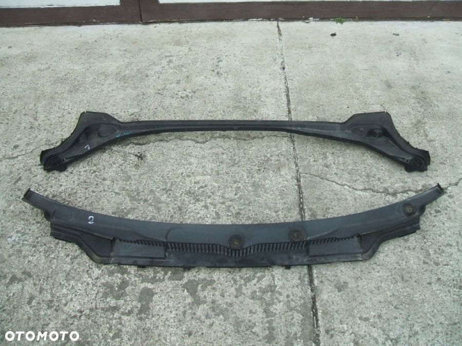 BMW F45 F46 PODSZYBIE PLASTIKOWE GÓRNE 7305497 7301016 7305485 - 2