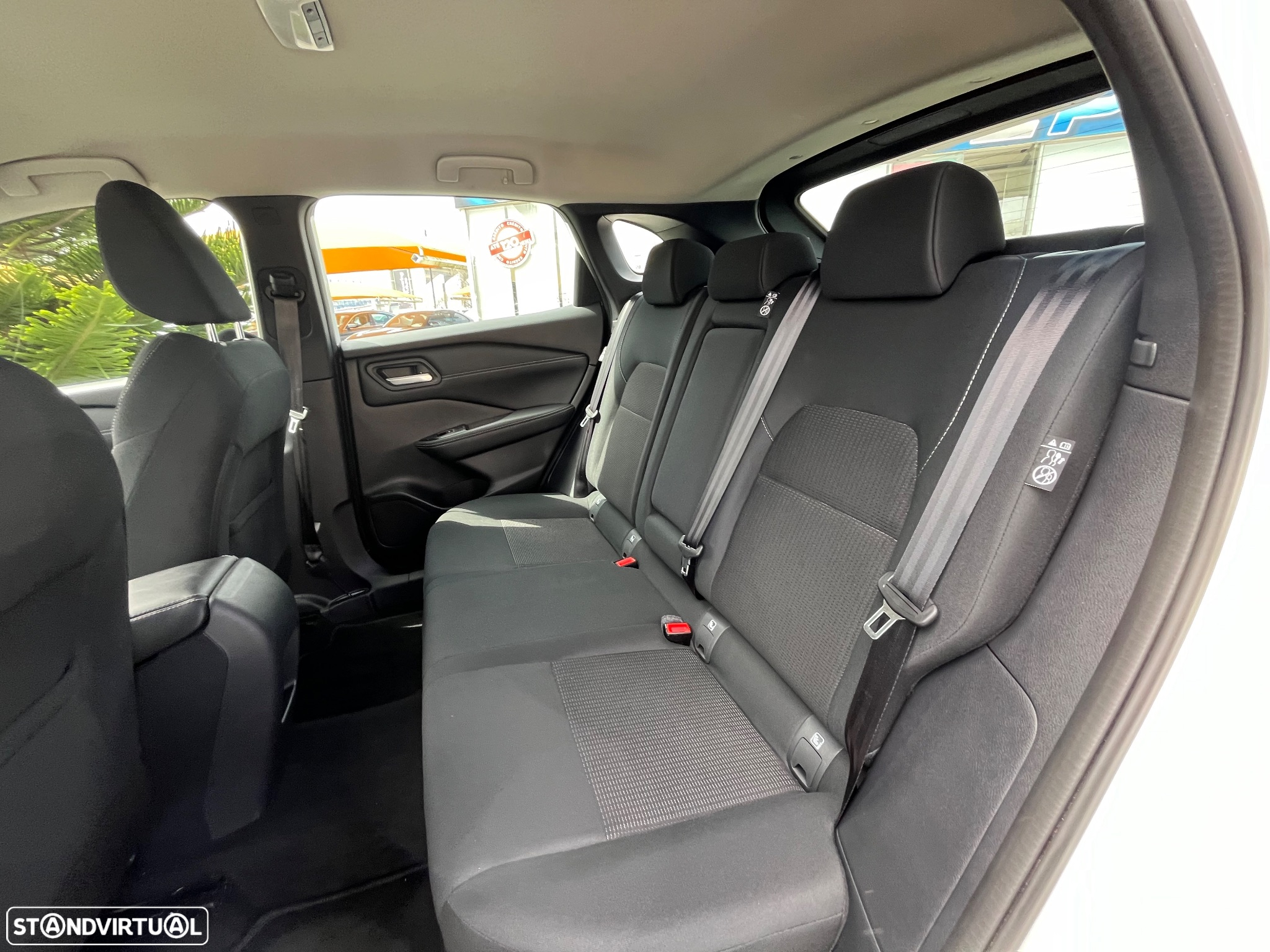 Nissan Qashqai 1.3 DIG-T N-Connecta LED - 49