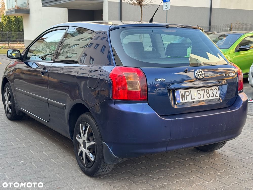 Toyota Corolla 1.4 Terra1 - 3