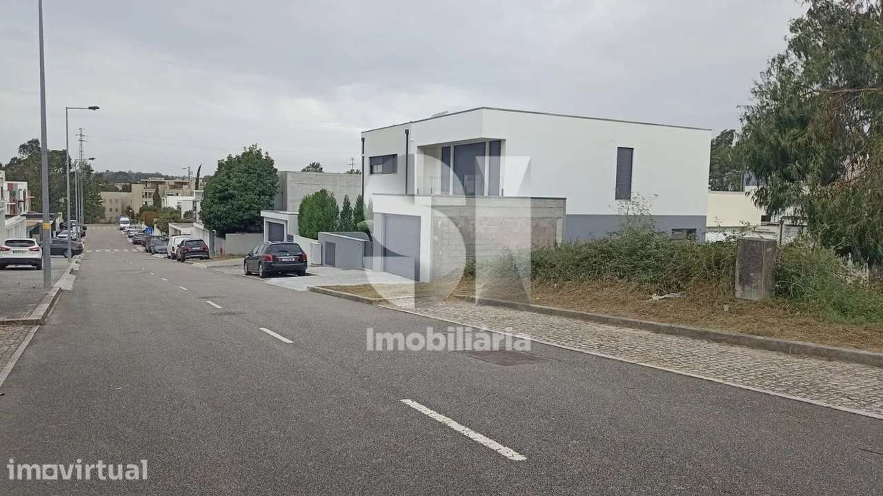Lote Moradia - Urb. Novo Horizonte Castêlo da Maia - Grande imagem: 3/5