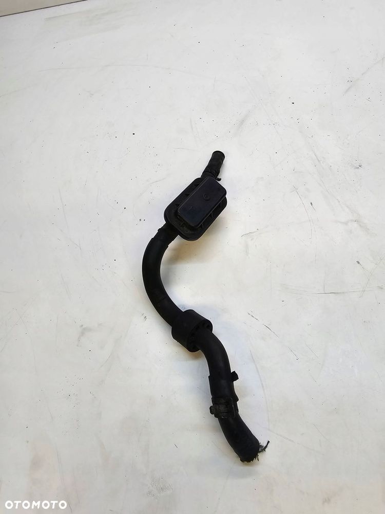 ZAWÓR PRZEWÓD PALIWA AUDI VW 1.6 2.0 TDI 5Q0127242 - 2