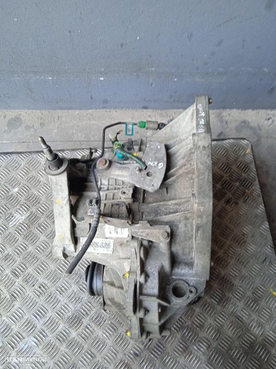 Caixa de 6 velocidades Renault 2.2DCI REF: PK6 004 (Velsatis, Laguna) - 2