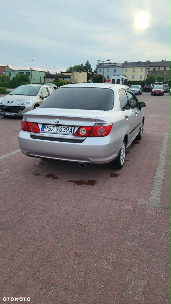 Honda City 1.4 Comfort - 5