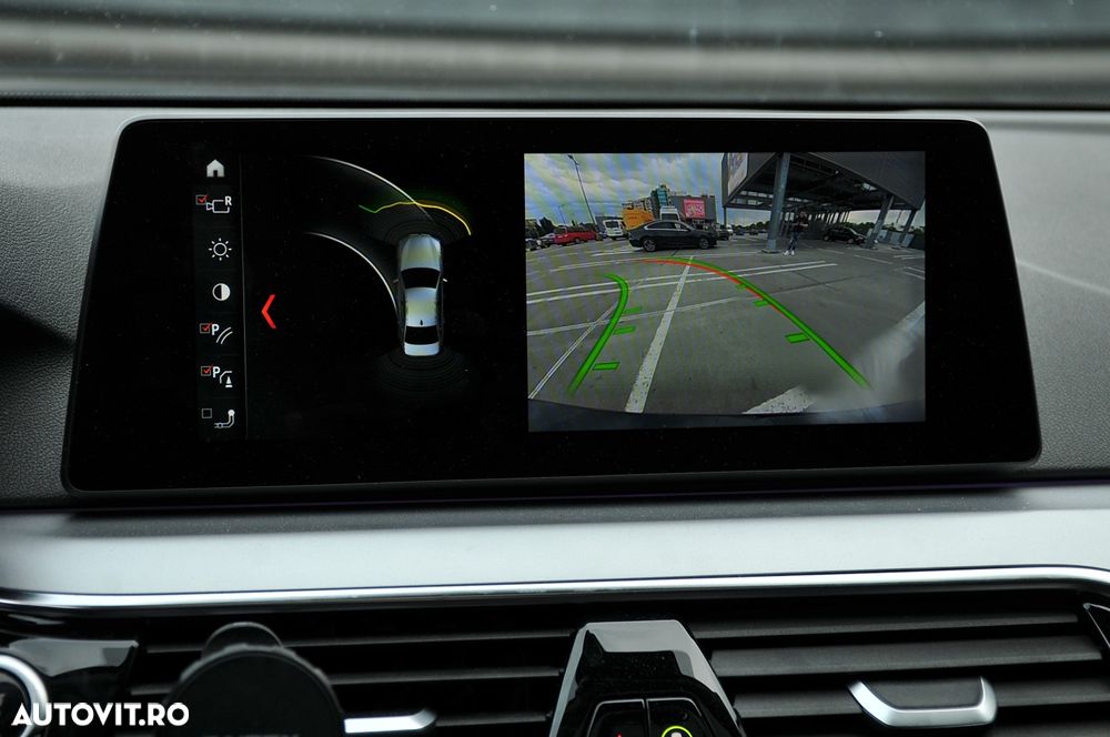 BMW Seria 5 530i Aut. - 11