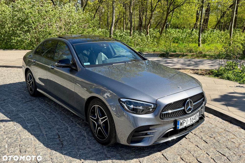 Mercedes-Benz Klasa E 220 d 4-Matic AMG - 1