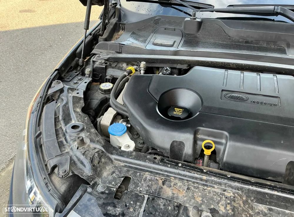 Land Rover Discovery Sport 2.0 TD4 SE Auto - 39