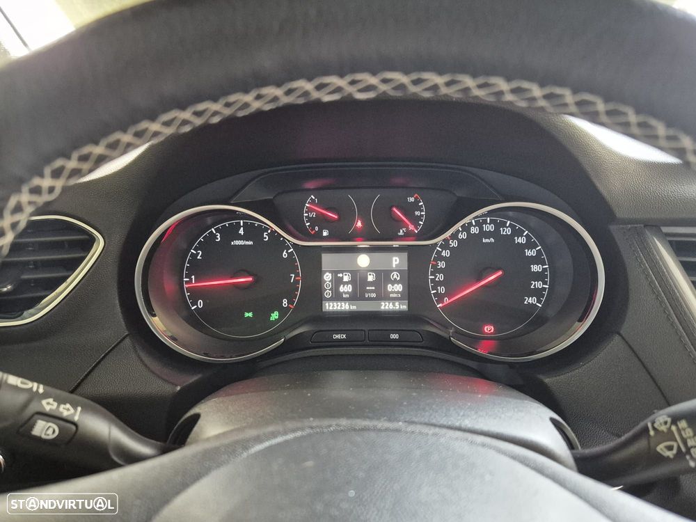 Opel Grandland X 1.5 CDTI Ultimate AT - 8