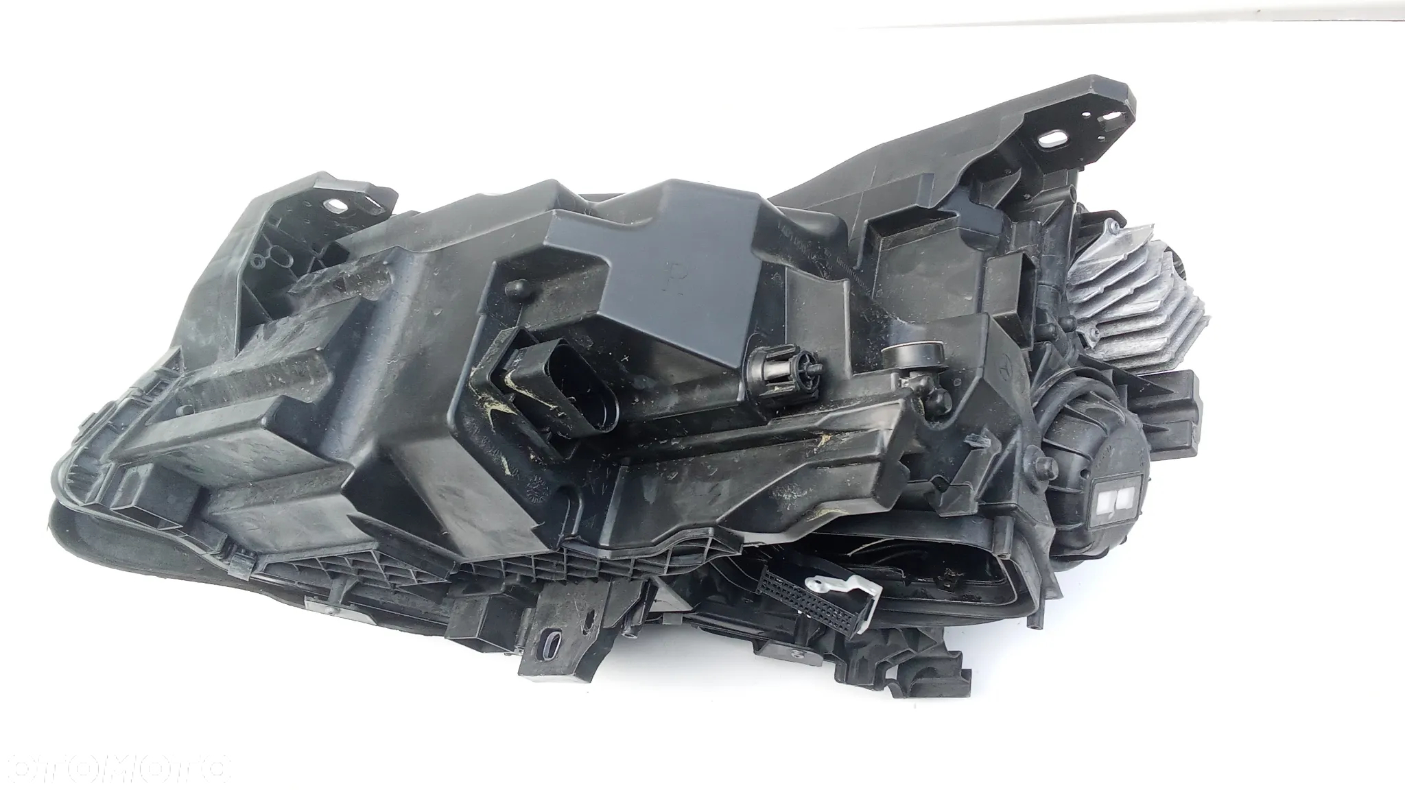 Lampa prawa Full LED Mercedes Gla w156 Lift Europa Bdb.stan - 3
