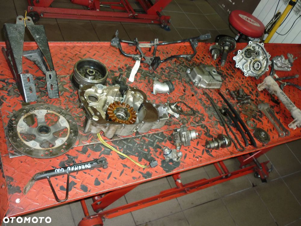 Kierownica Suzuki Burgman 400 rok 1998-2002 - 36