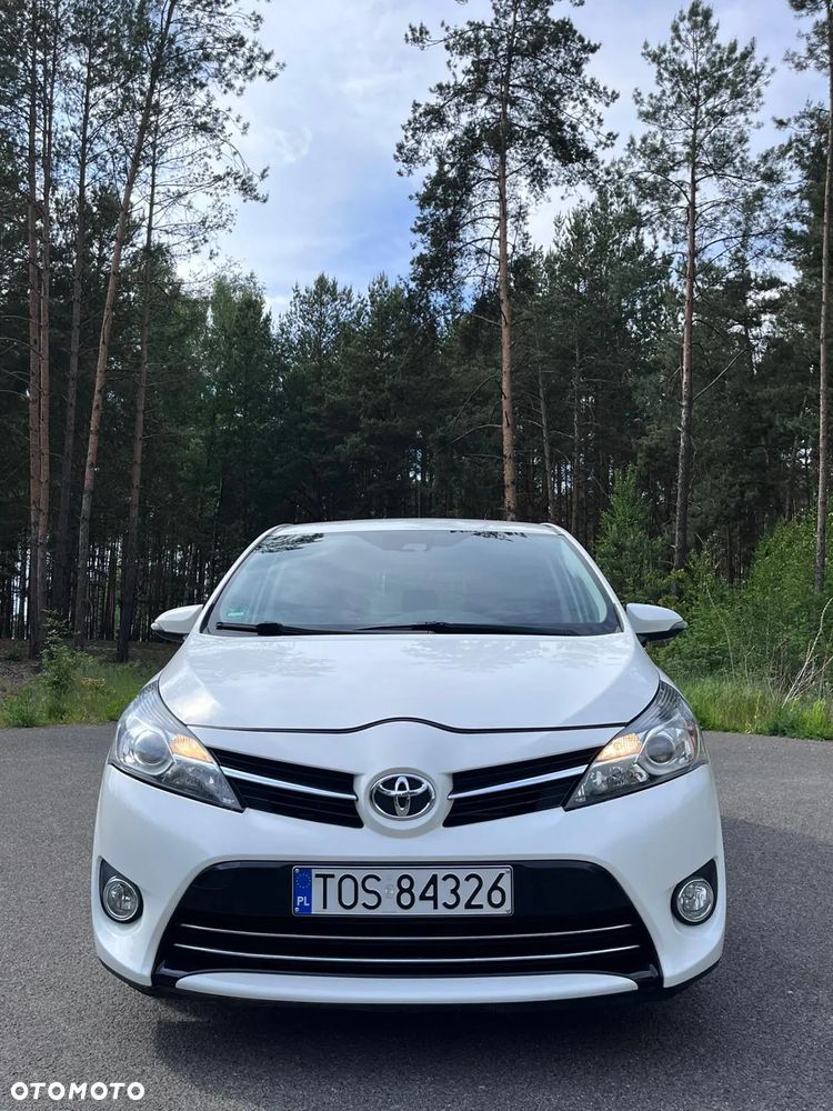 Toyota Verso - 2