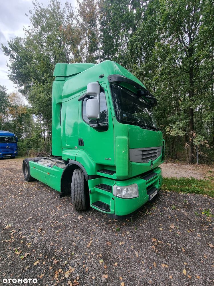 Renault Premium - 1