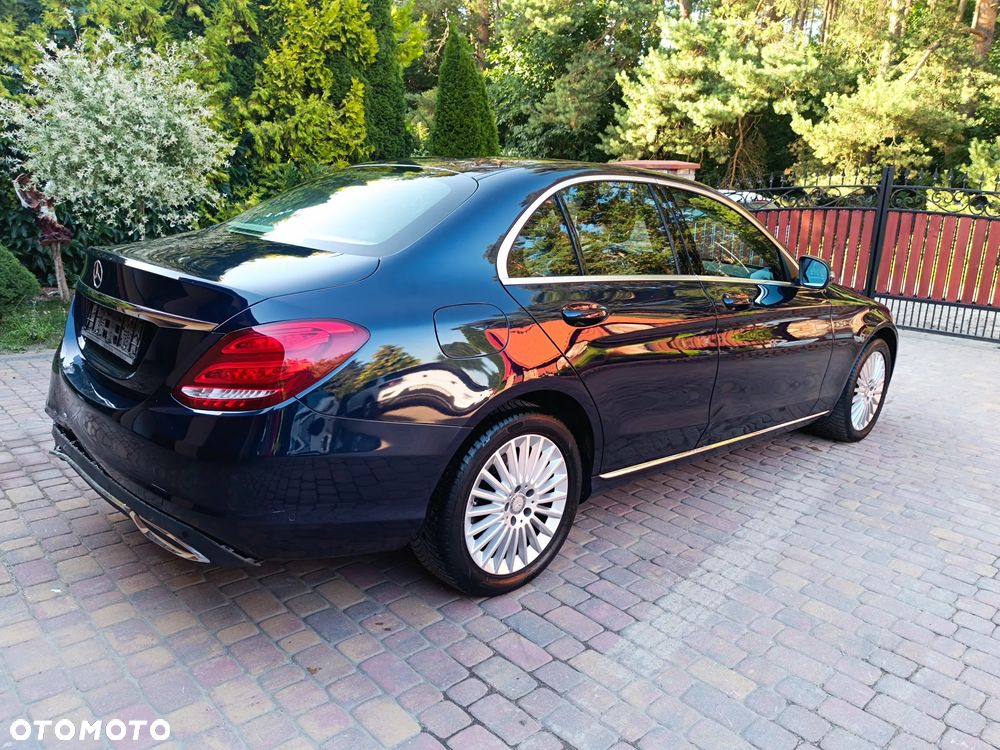 Mercedes-Benz Klasa C 180 7G-TRONIC Exclusive - 12