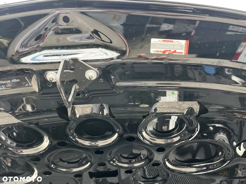 Mercedes-Benz GLA - 31