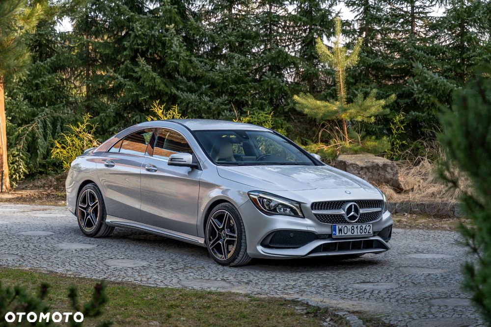 Mercedes-Benz CLA 250 7G-DCT AMG Line - 2