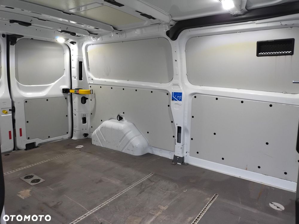 Ford Transit Custom - 15