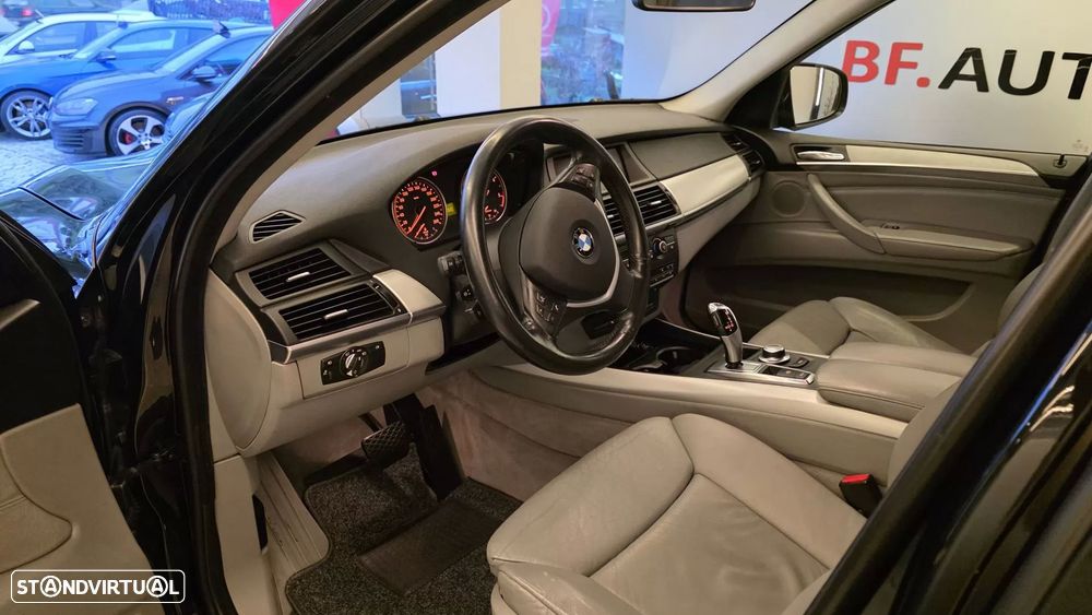 BMW X5 3.0 sd - 36