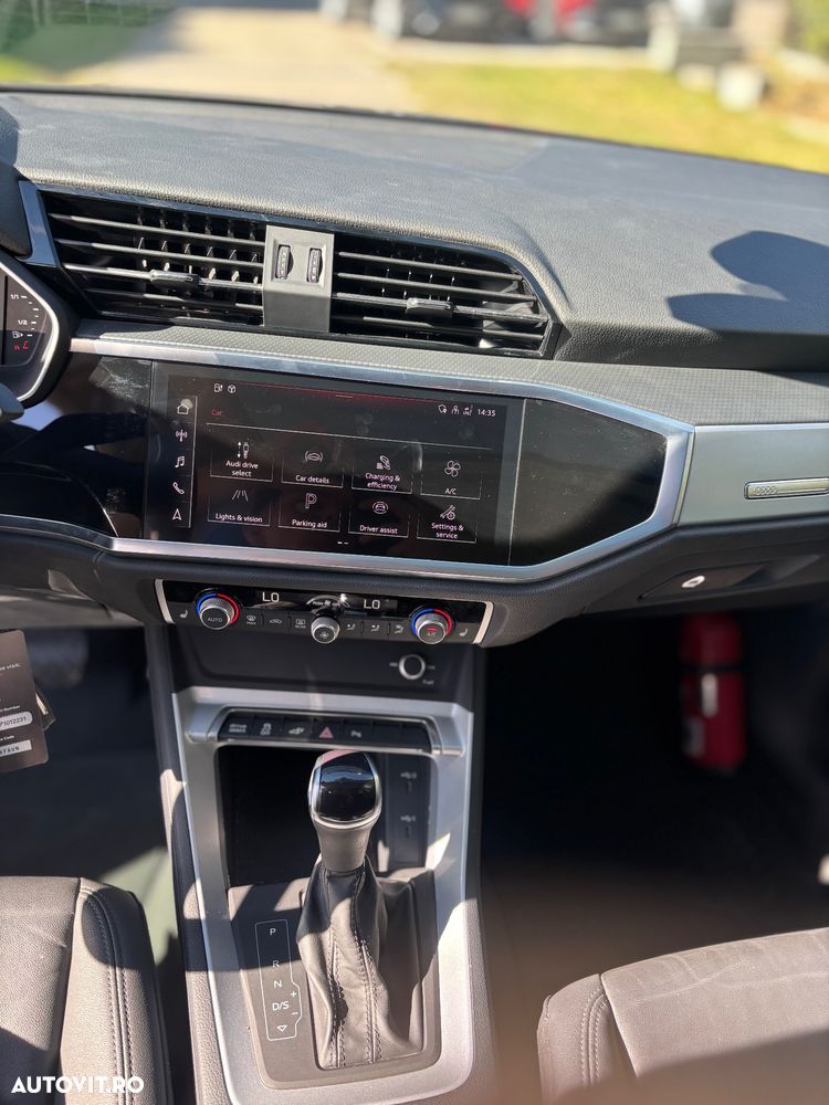 Audi Q3 45 TFSIe S tronic - 11