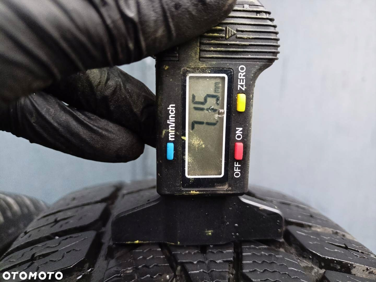 185/60R15 Dunlop Winter Response 2 komplet opon zima 7,1mm - 5