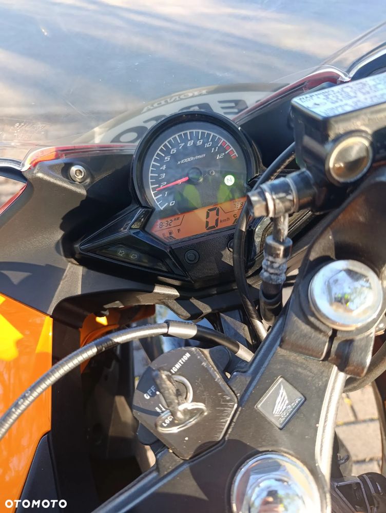 Honda CBR - 7