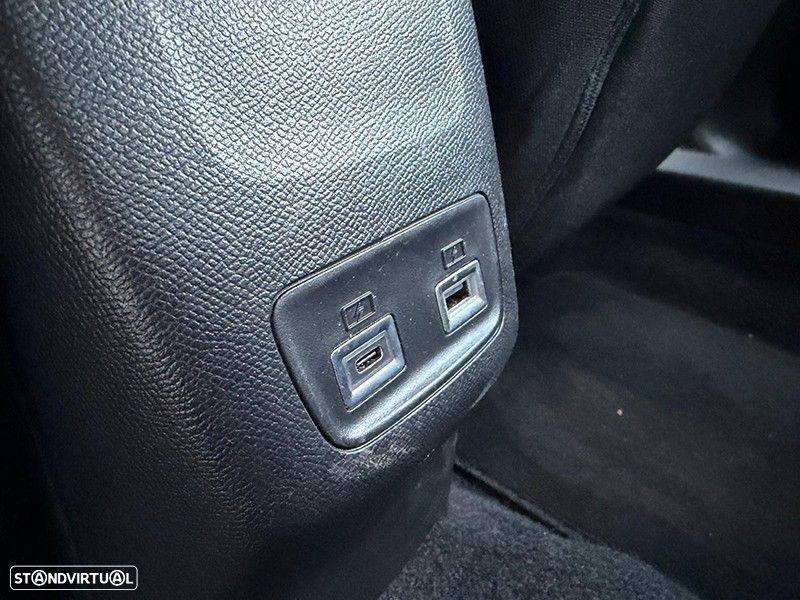 Peugeot e-2008 54 kWh Style - 7